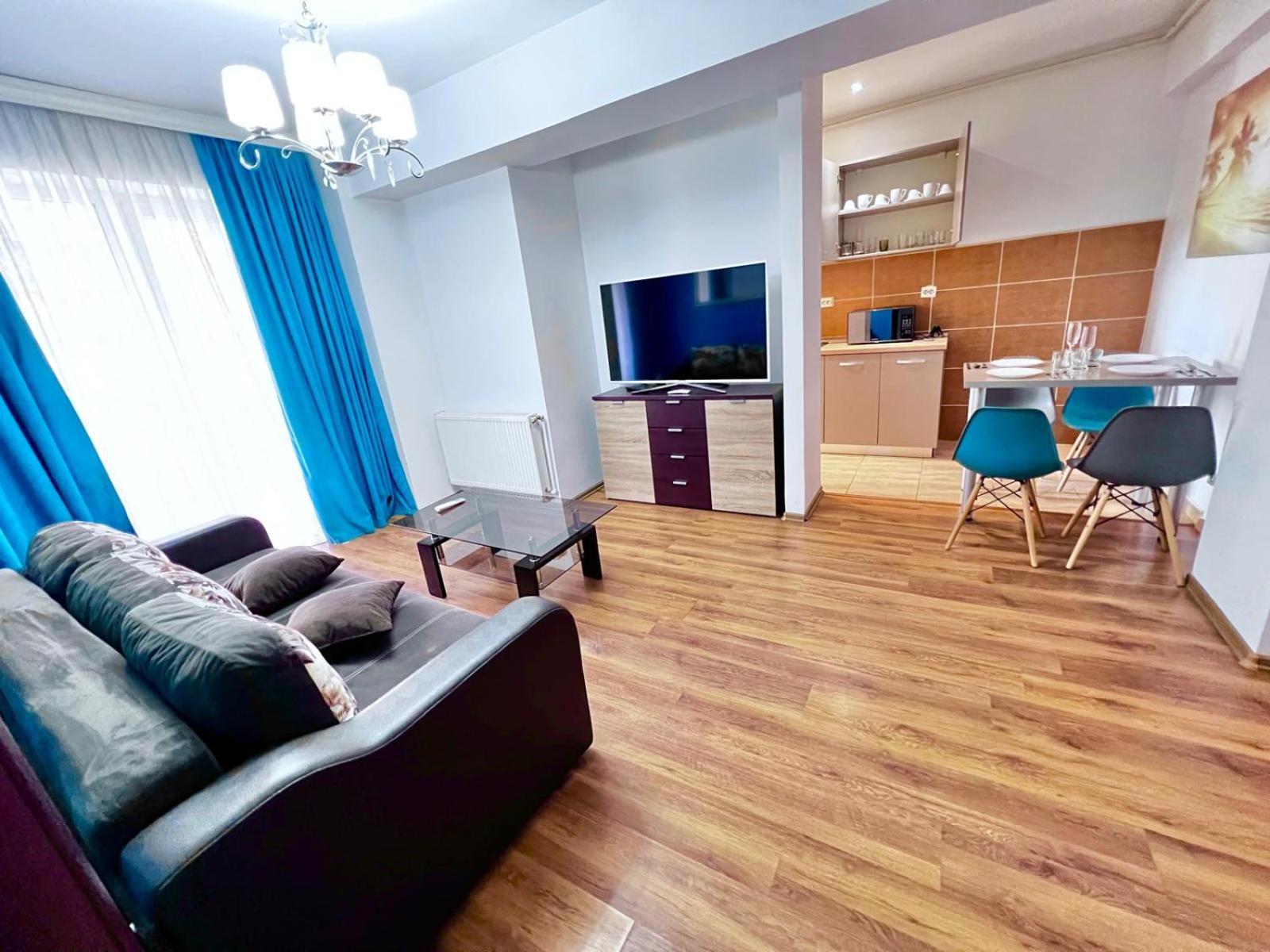 Summerland Relax Apartments Mamaia Exterior photo