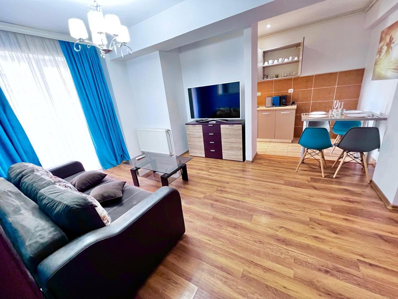 Summerland Relax Apartments Mamaia Exterior photo
